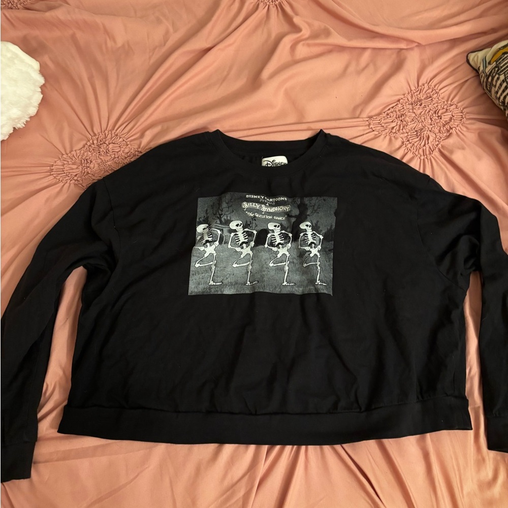 Disney dancing skeletons women’s cropped long sleeve